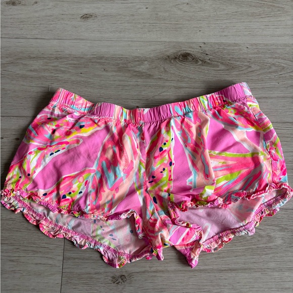Lilly Pulitzer Pants - Lilly Pulitzer Kya Lounge / Beach shorts Size Small
